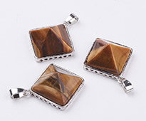 Gemstone Pendants Up To 48% OFF