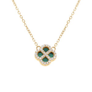 Collier en argent doré avec pendentif trèfle malachite véritable, contour oxydes blancs 40+5cm