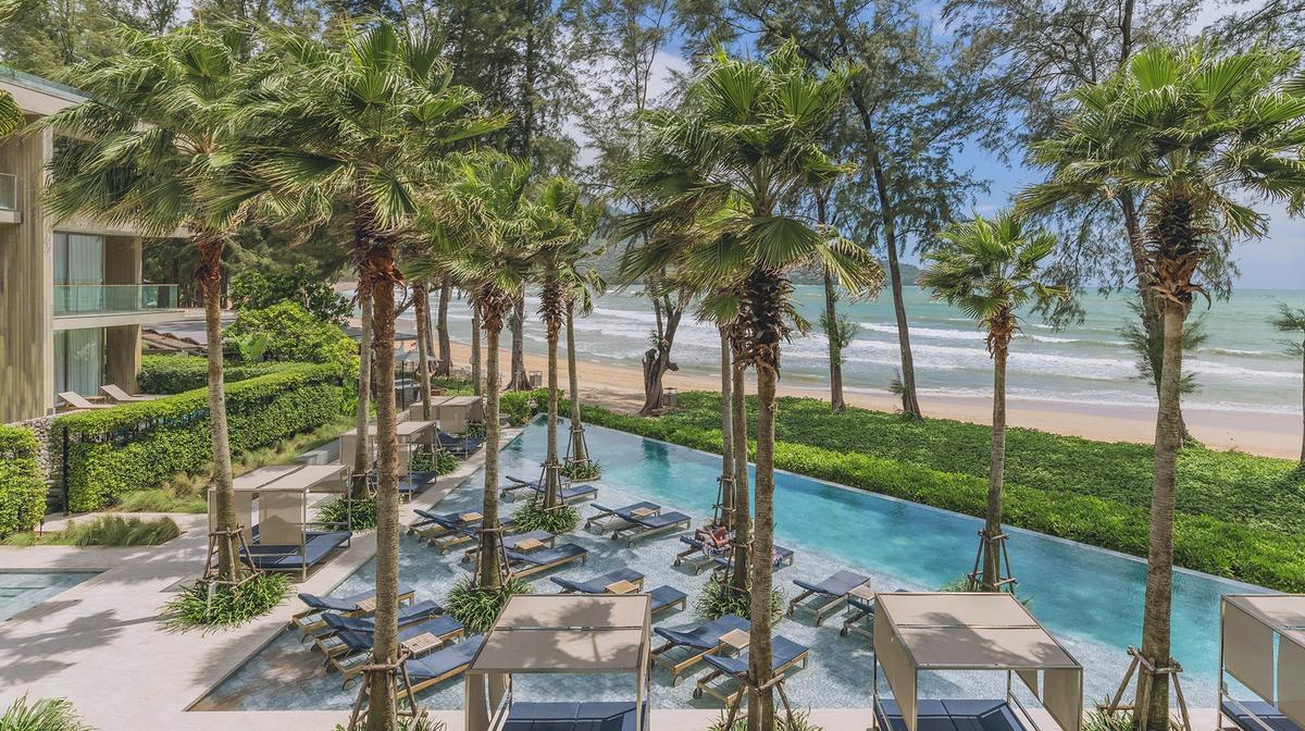 Phuket Glamour: Beachfront Suites with Massages, Daily Breakfast, Nightly Dinner & Luxury Yacht Cruise