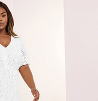 YOURS – Gestuftes Maxikleid in Weiß mit Lochstickerei