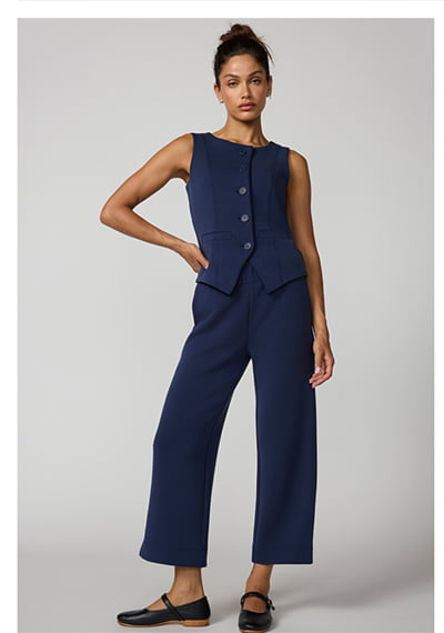 Shop Dreamweave™ Cropped Pant 25"