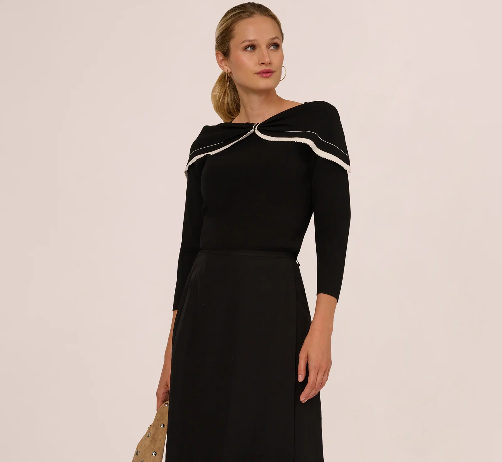 Image of Off Shoulder Bow Collar Sweater In Black Ivory
