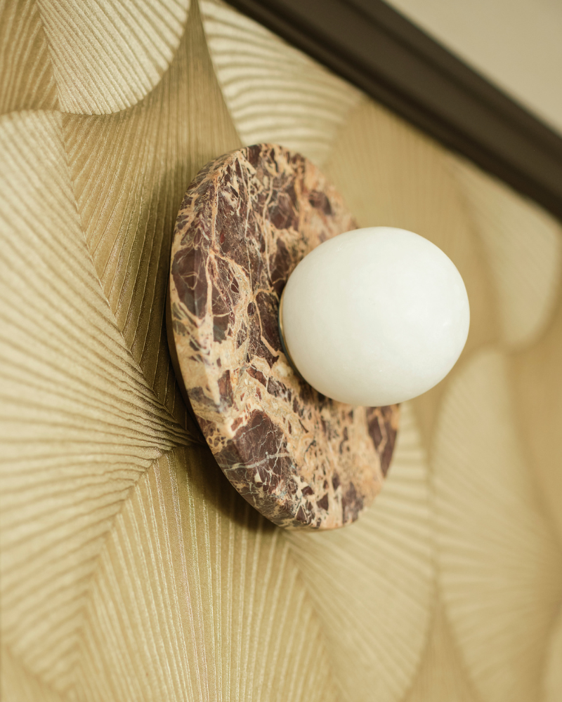 Leela wall light