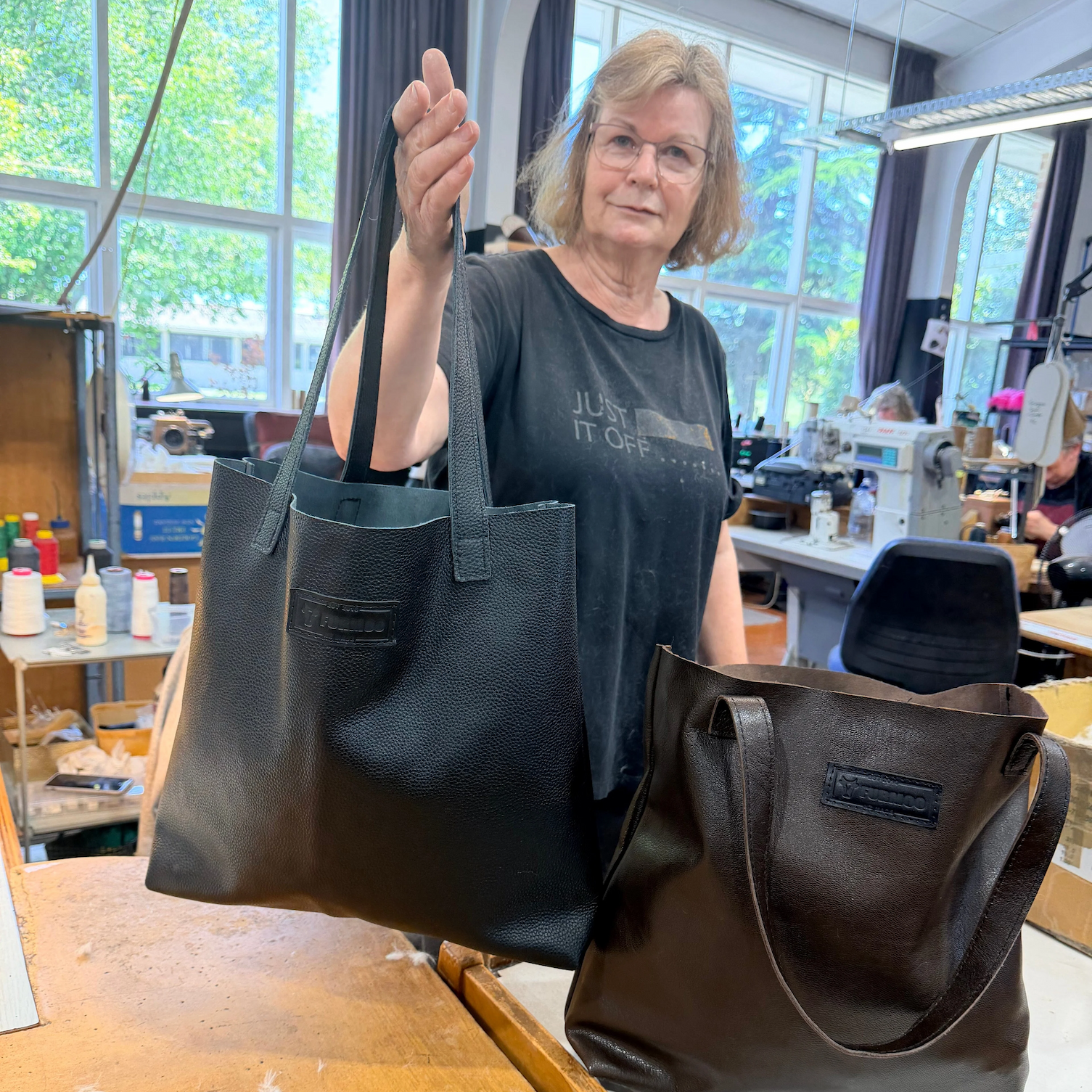 Lynleys Leather Tote Bag 