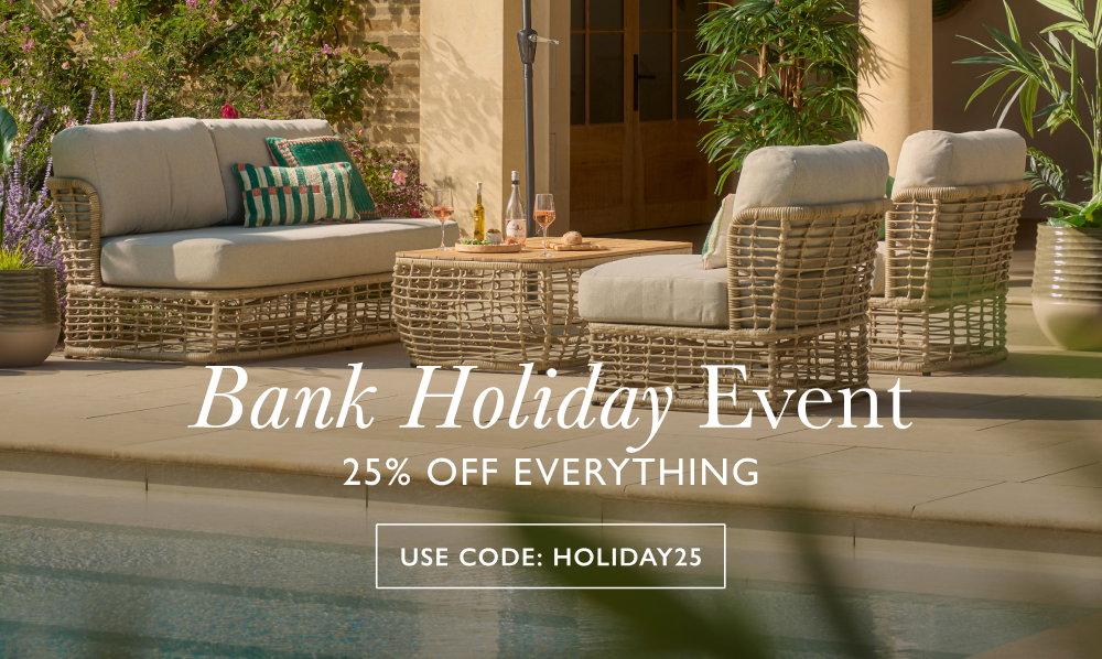 Bank Holiday Event - 25% OFF all full priced items with code HOLIDAY25