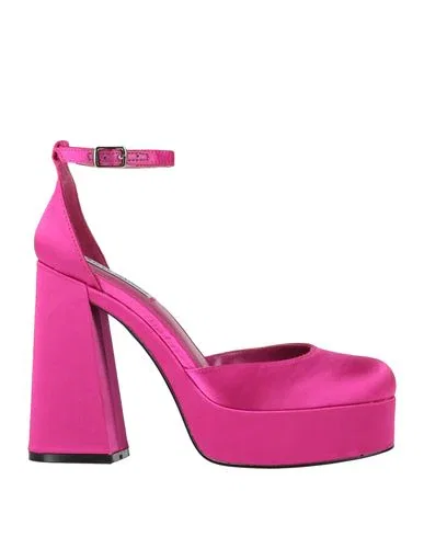 STEVE MADDEN