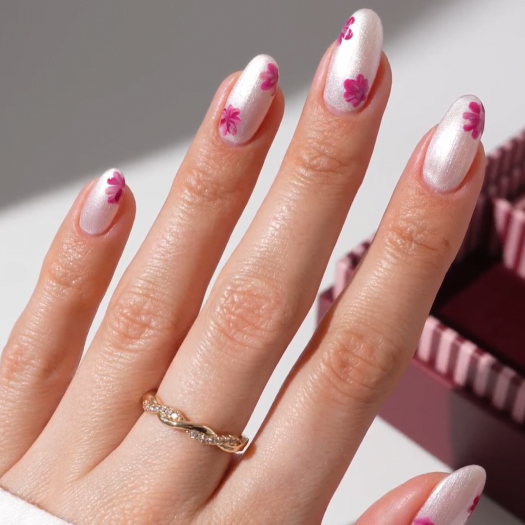 Pretty Pearlesque Gel Polish Set