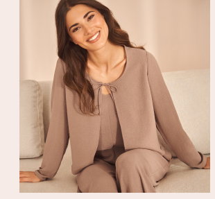 Tie-Front Crinkle Long Sleeve Top