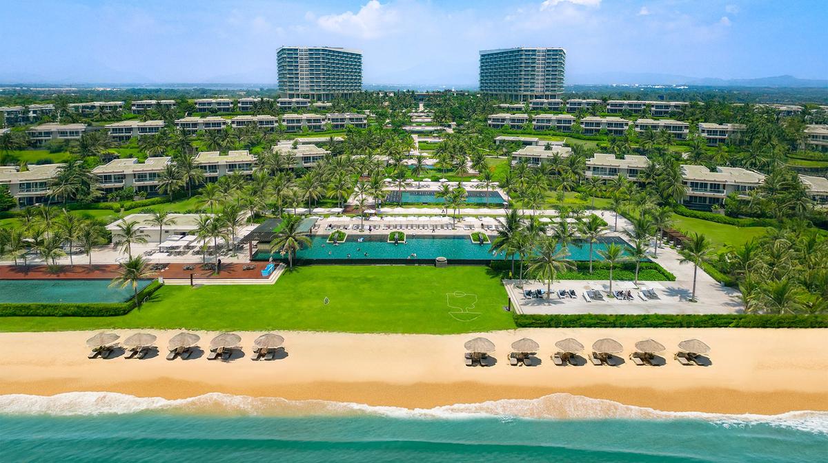 Vietnam All-Inclusive Oasis: Family-Friendly Bliss with Waterpark & Unlimited Free-Flow Drinks