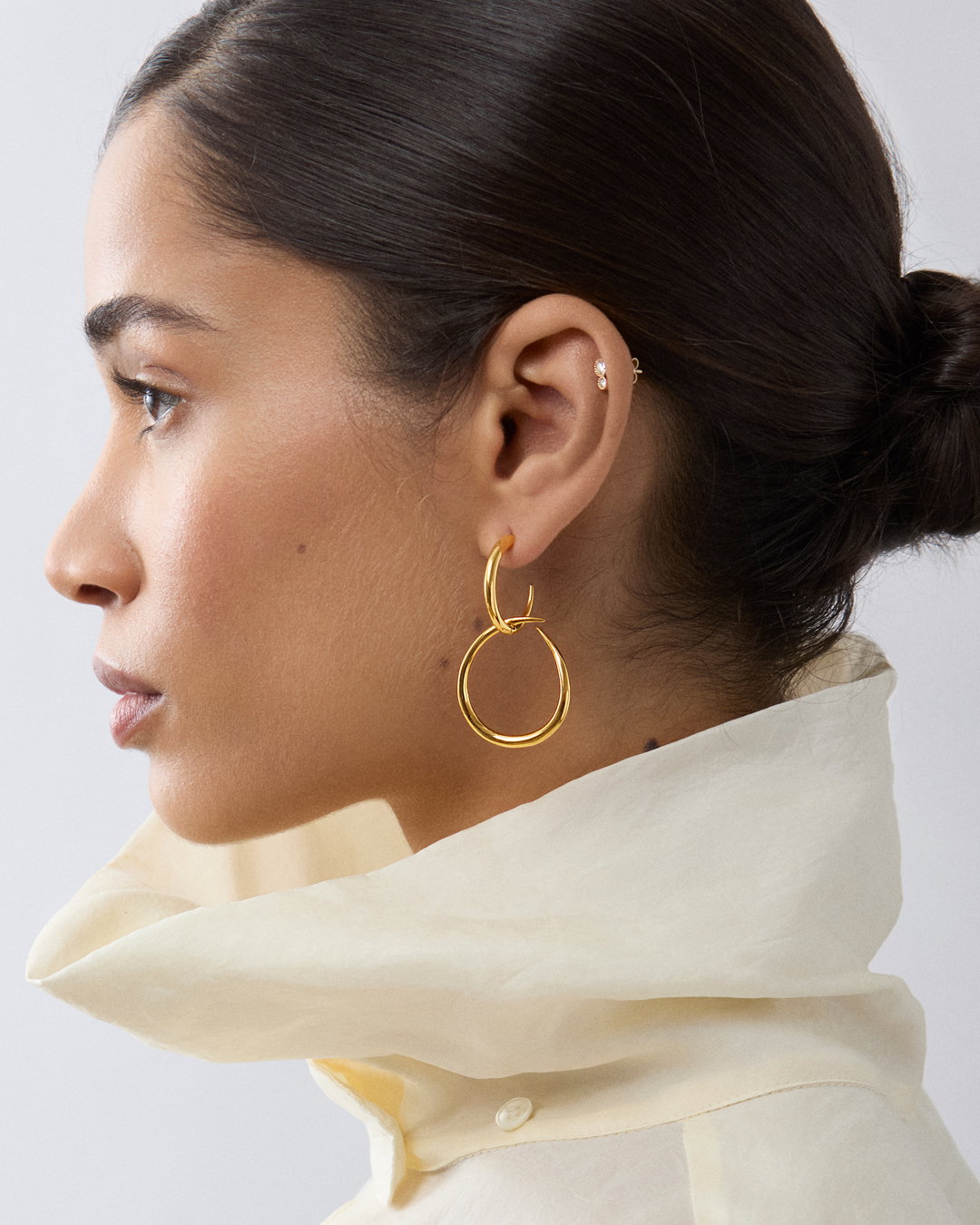 head-turning hoops