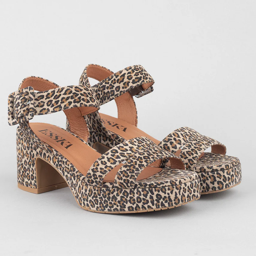 Flora Leopard