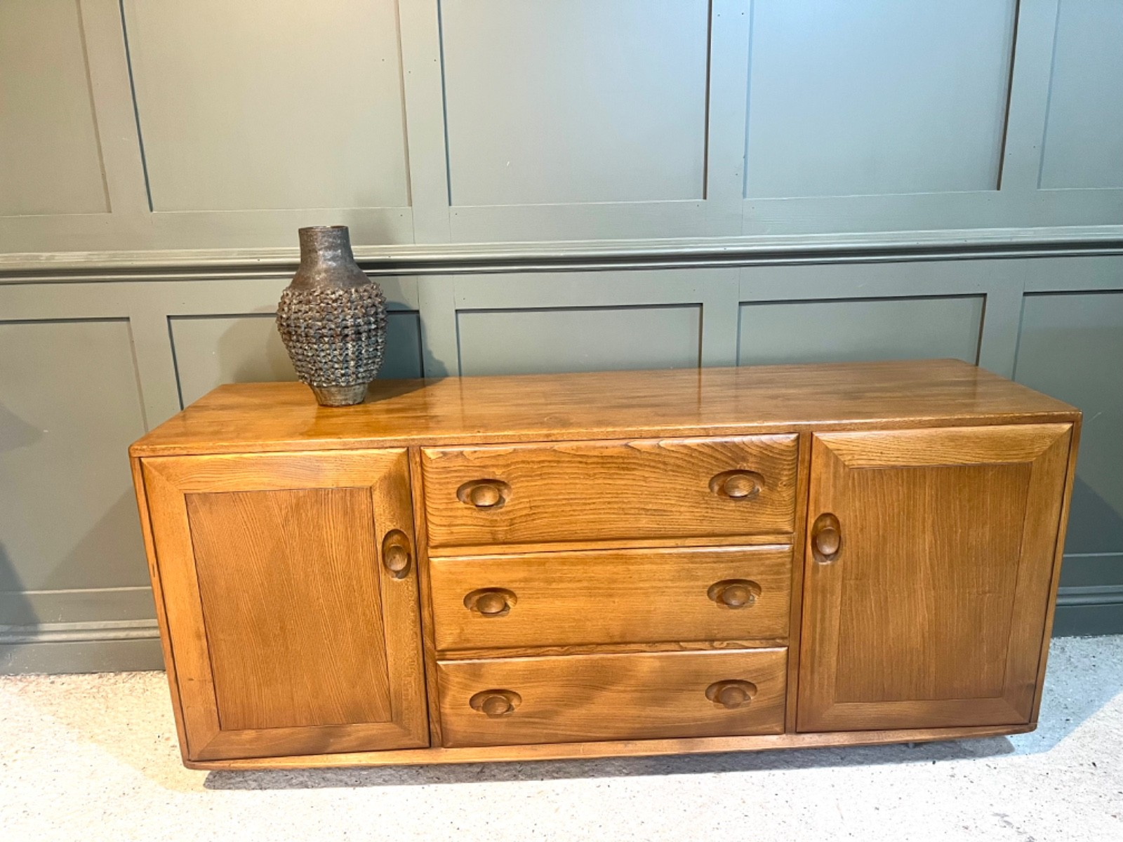 Vintage Ercol Sideboard Model No. 455 Solid Elm