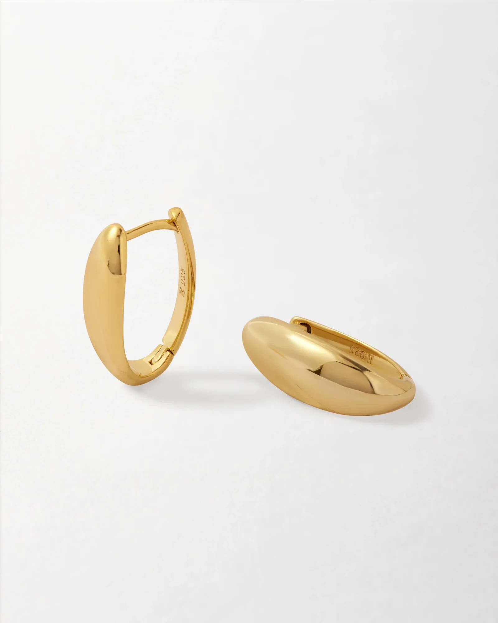 Image of Medium Pebble Hoop Earrings