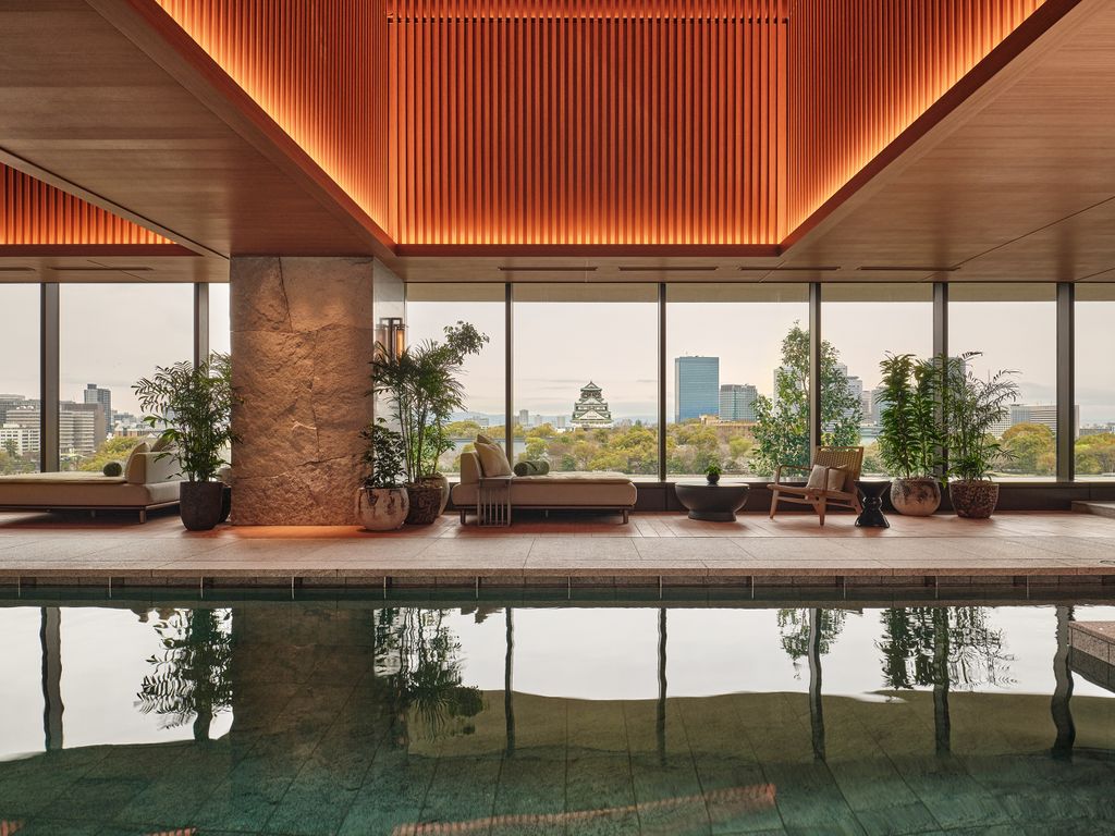 Patina hotel pool