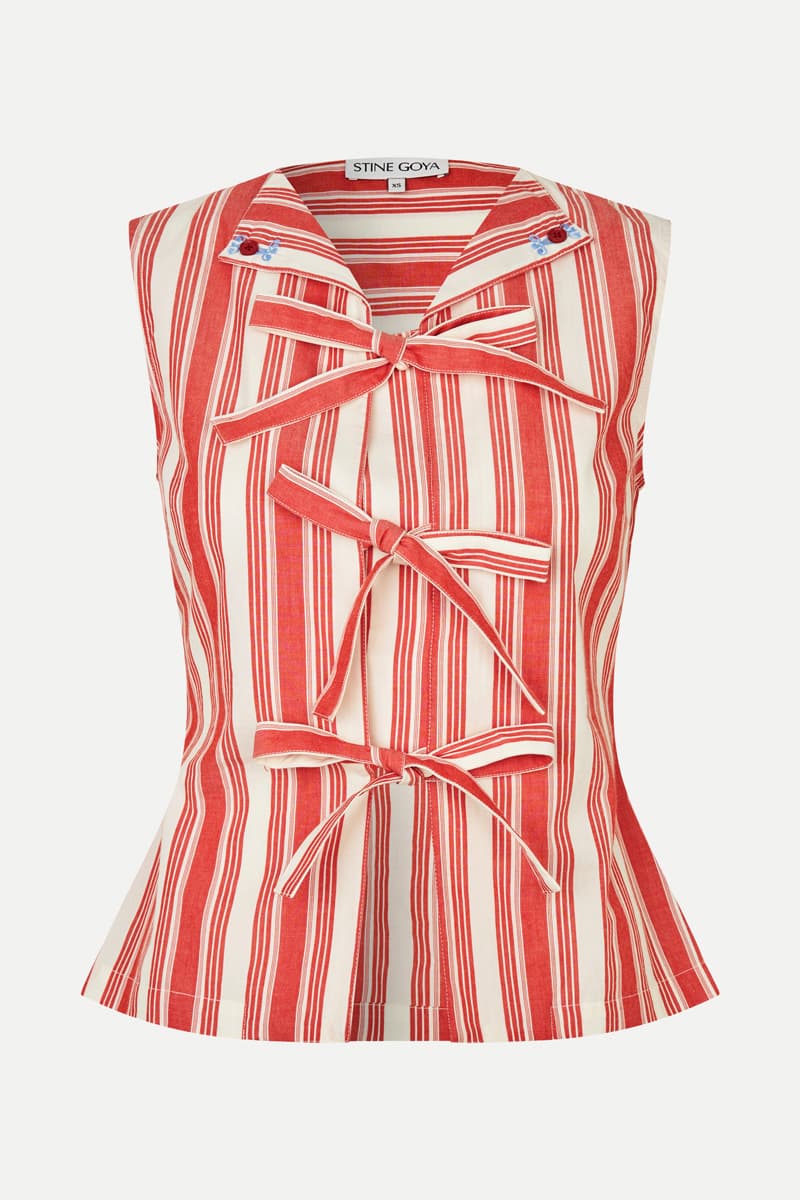 Tie Front Vest - Scarlet Trot