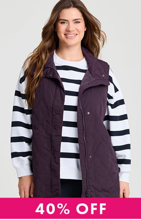 Relaxed Puffer Quilted Vest in Huckleberry