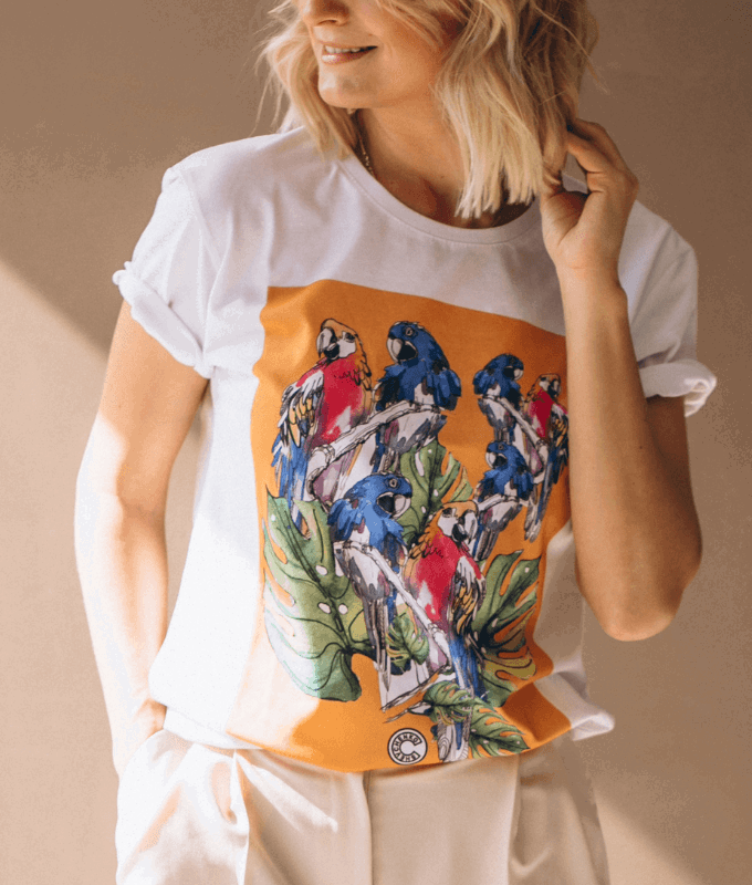 T-shirt