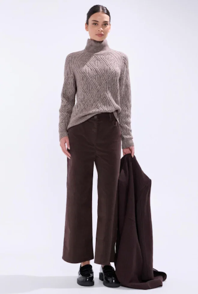 Knox Turtle Neck Knit