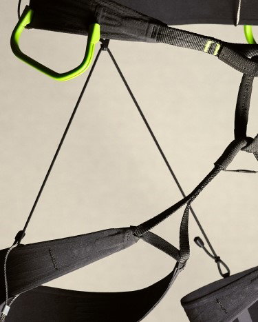 http://drm.arcteryx.com/2026/S26/Outdoor/Climb-Lithos/SS26-ClimbLithos-DesignDetails-General-Email-Primary-Desktop-p3.jpg