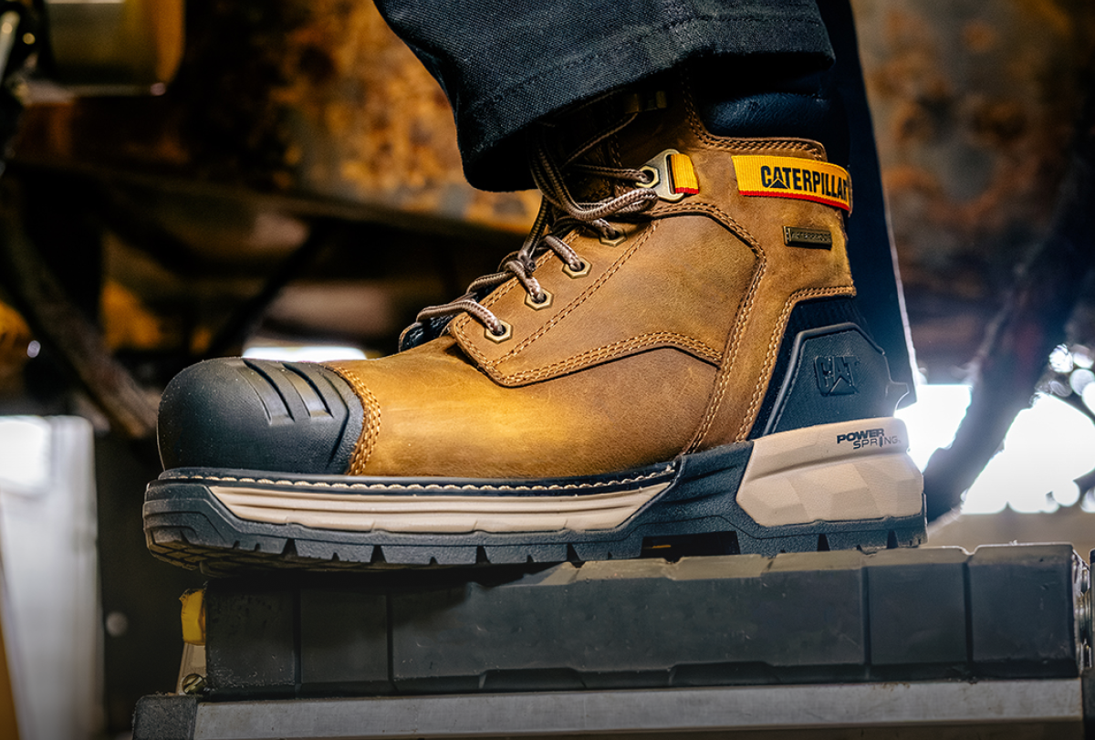CAT - PRO TOOL REVIEWS: Jobsite ready out of the box. Comfort that outpaces premuim competitors.
