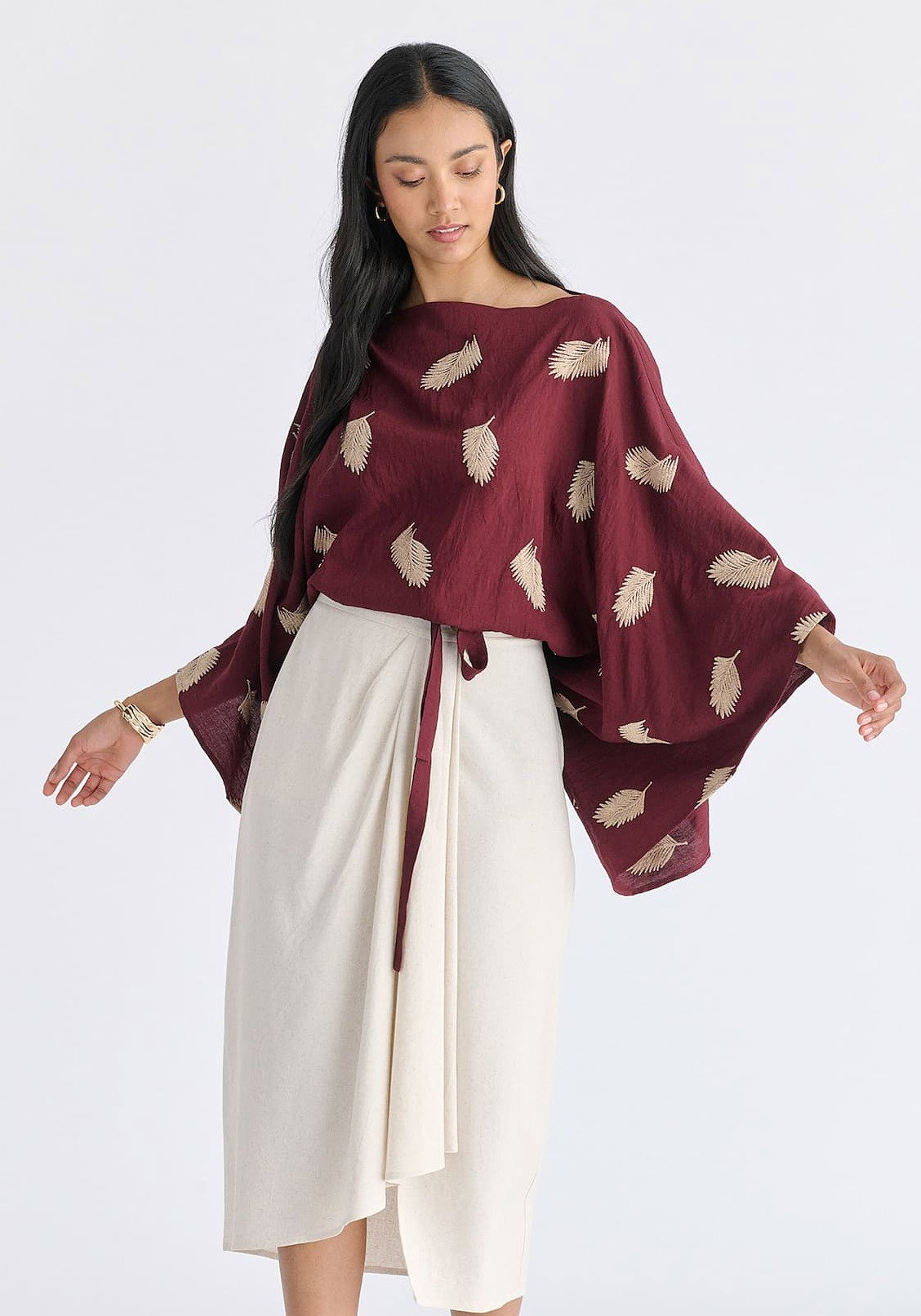 Leaf Embroidered Kimono Sleeves Top in Burgundy