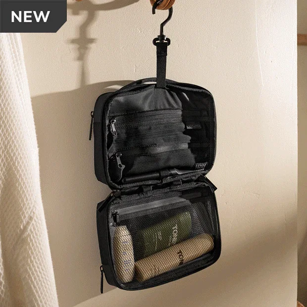 hanging dopp kit