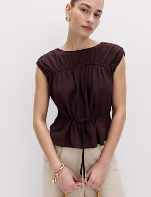 Ruched Scoop Neck Regular Fit Top with Linen