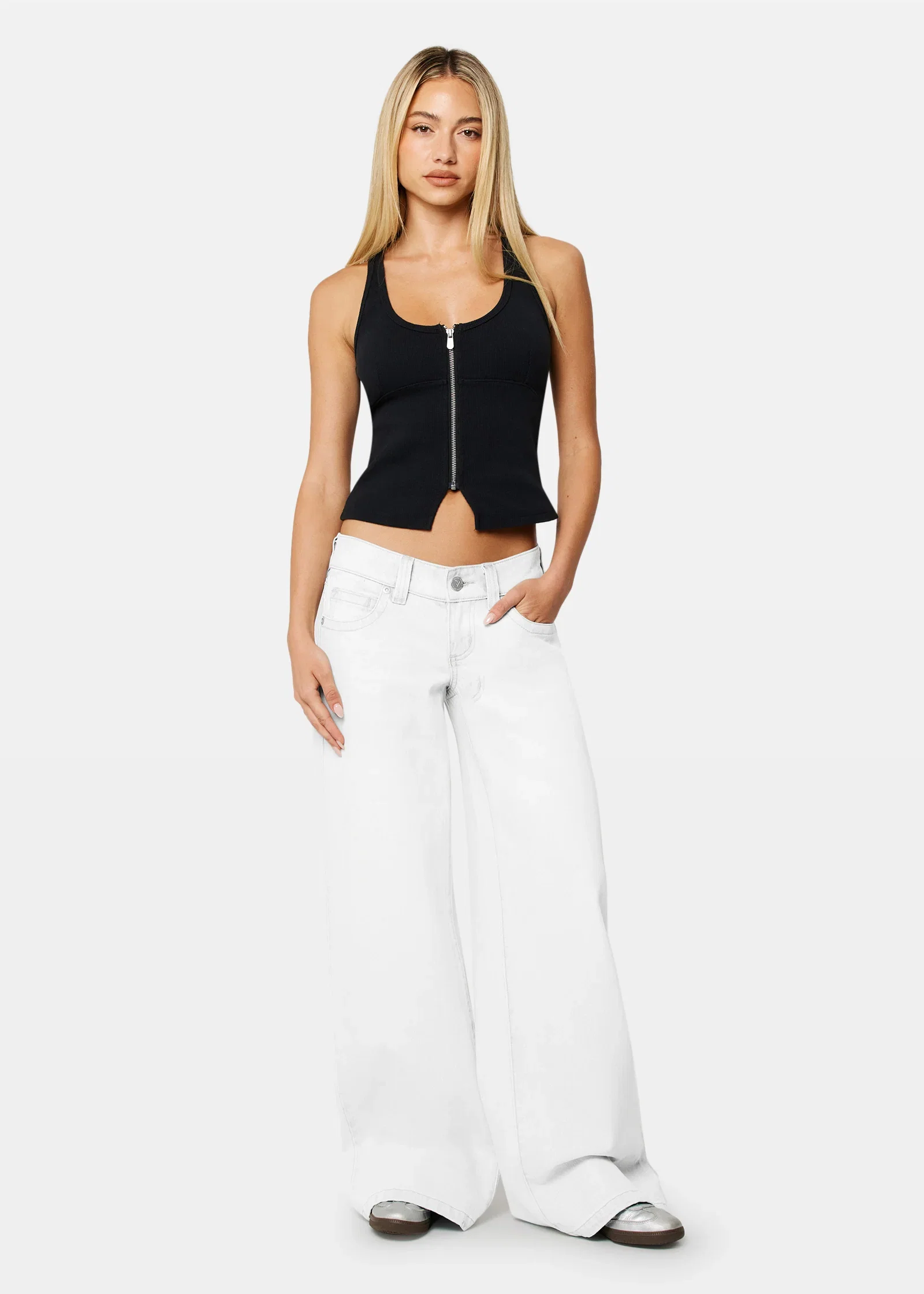 Image of 00 Super Low & Wide Denim Jeans