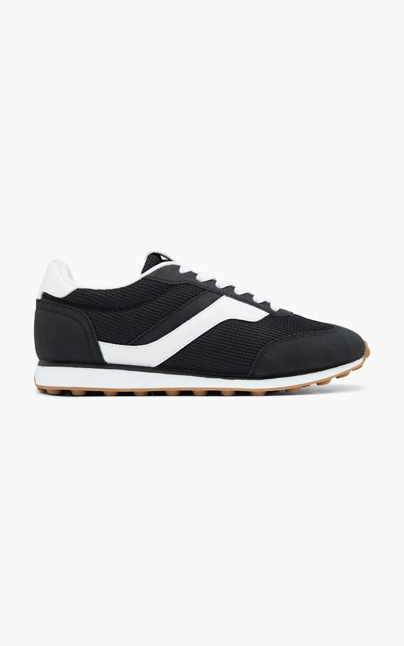 Trainer