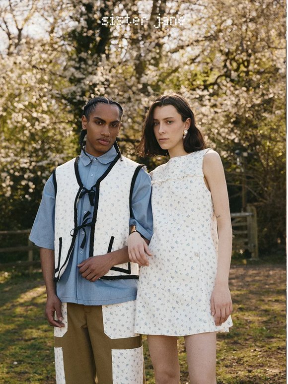 Soft Spring Dressing