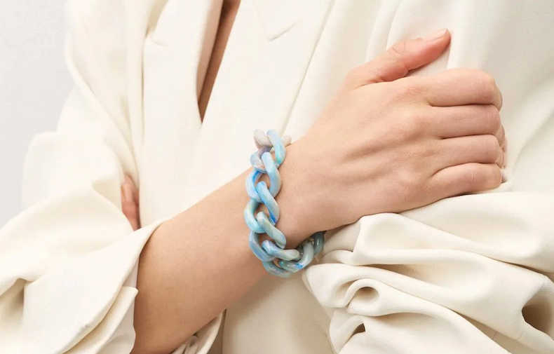 vanessa-baroni/products/flat-chain-bracelet-sea-wave-armbander-gelb-vergoldet