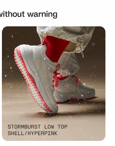 Stormburst Low Top Shell/Hyperpink