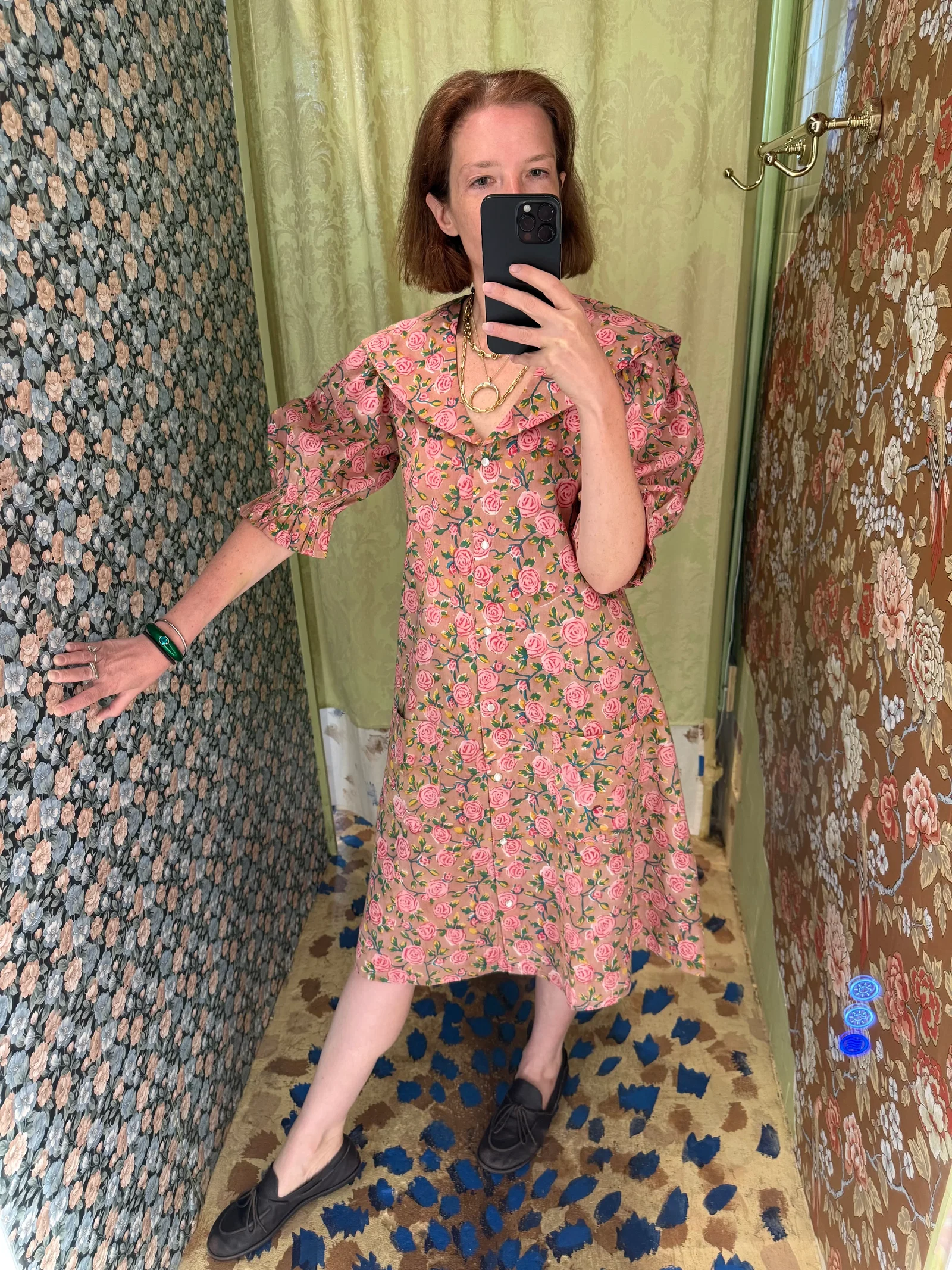 Image of Sailor Snap Housedress in Beige Floral