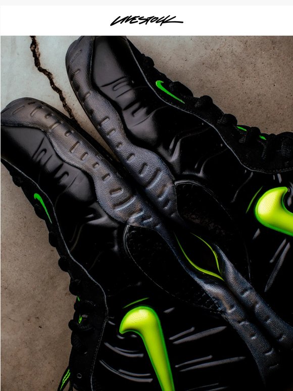 DOUBLE RELEASE: Nike Air Foamposite "Voltage" & Air Max 95 OG "Lake Blue".