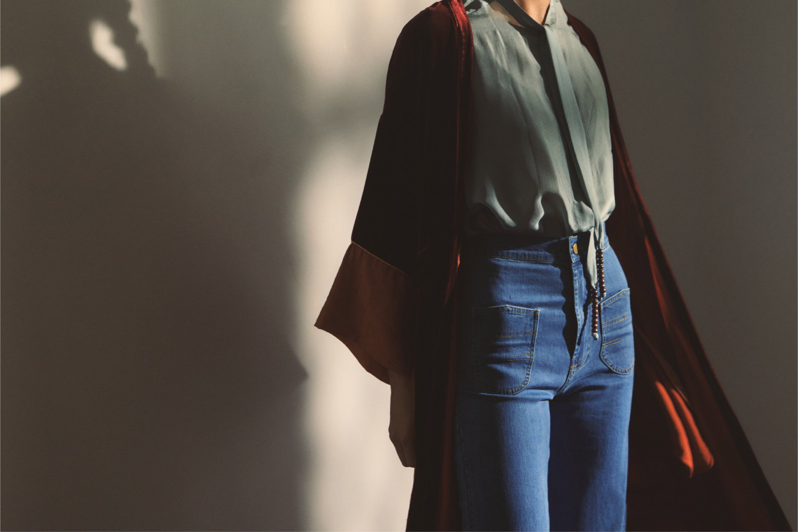 Deme Velvet Duster - Collection Highlight