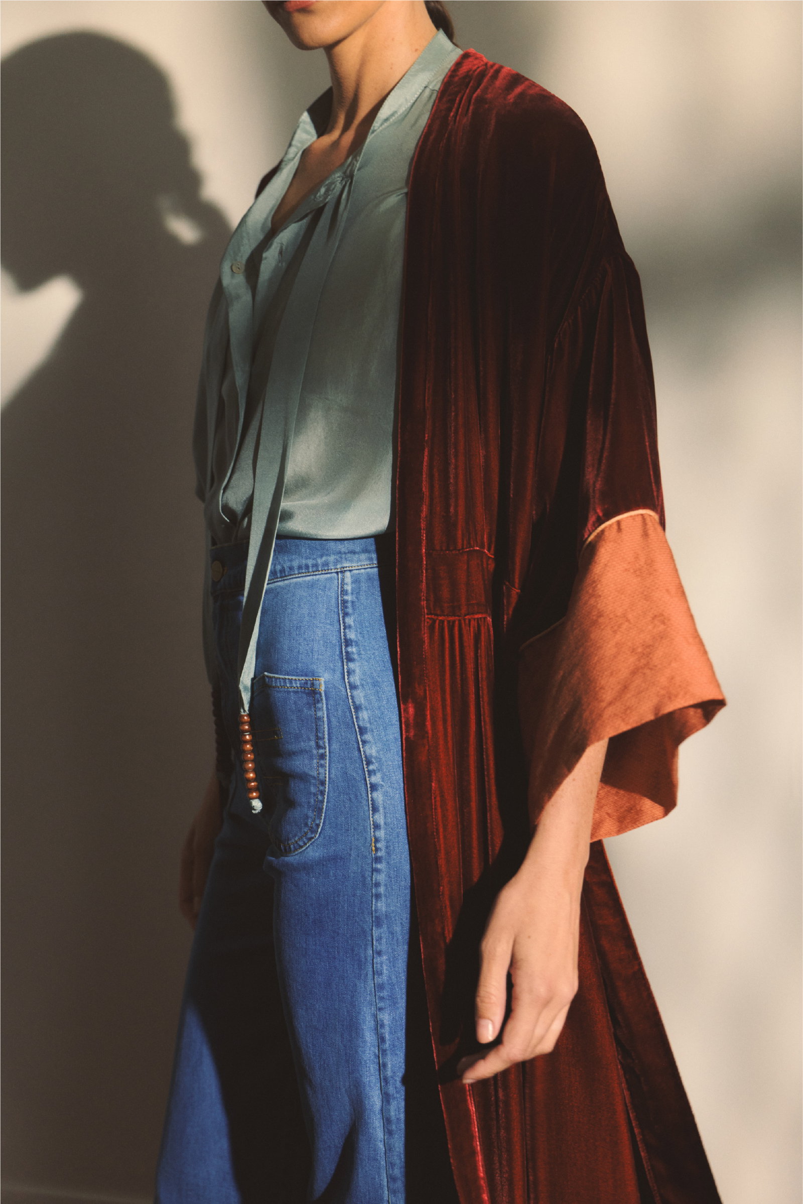 Deme Velvet Satin Duster - Highlight
