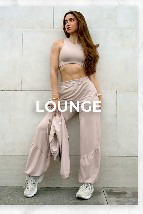 model in Camel lounge set