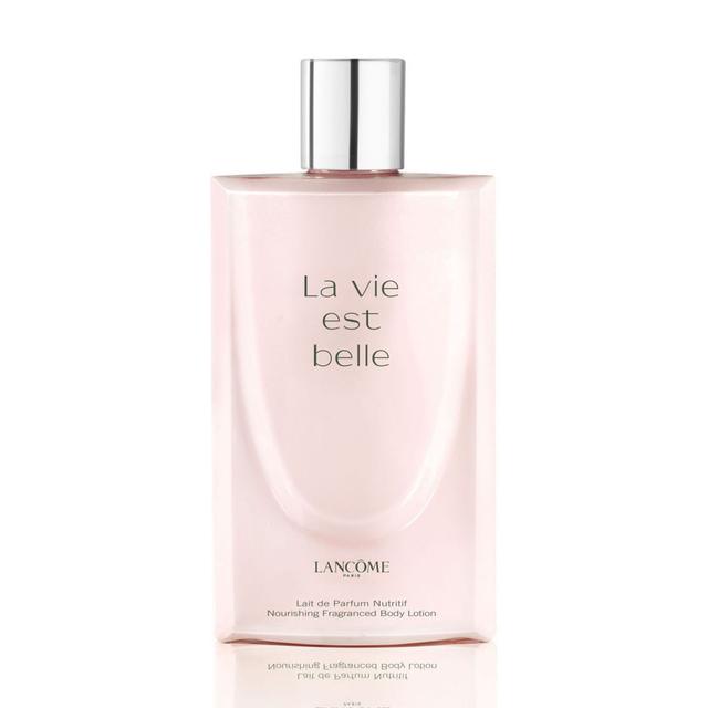 La Vie est  …