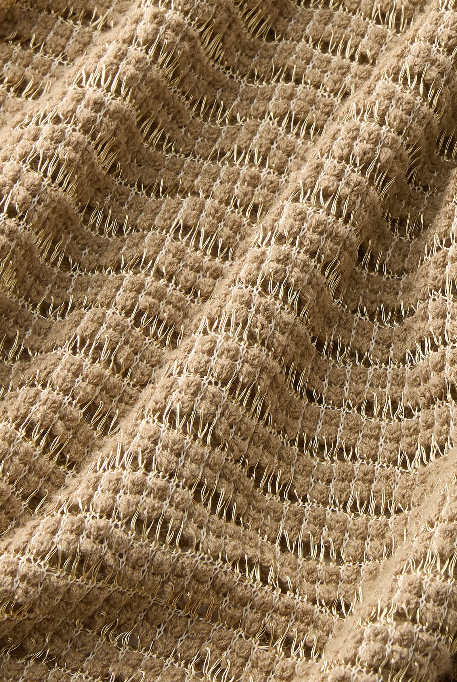 GridImage1_Knit