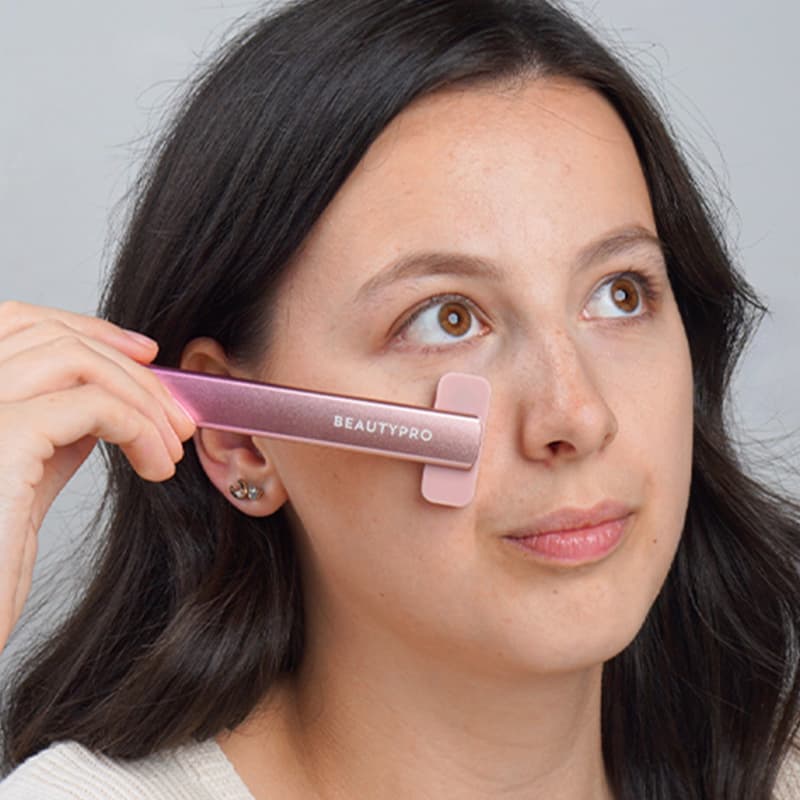 BEAUTYPRO LED light therapy wand