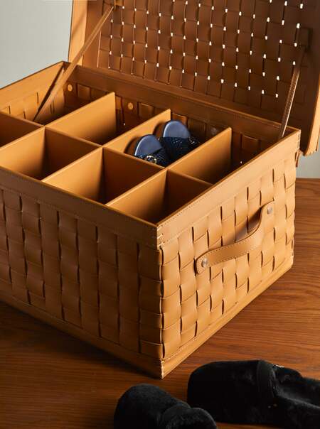 Barcelona Water-Resistant Leather Shoe Trunk