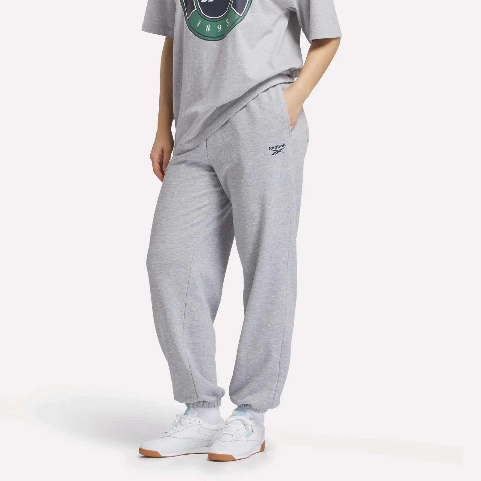 Image of Women's Lawn Club Jogger Pants