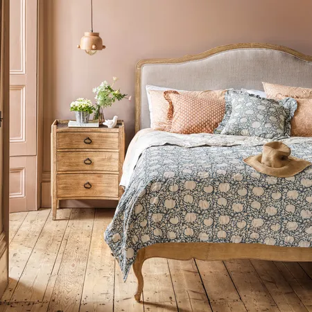 Alora Natural Linen Beds