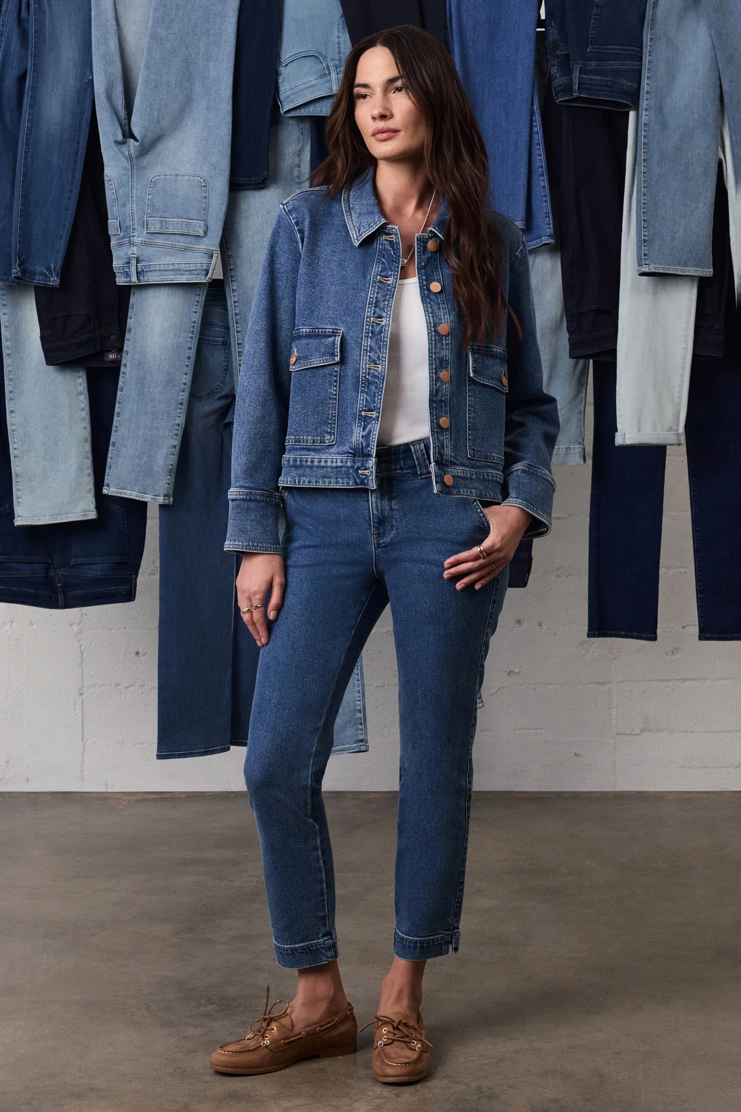 Image of Sheri Slim Straight Ankle Jeans - Salton