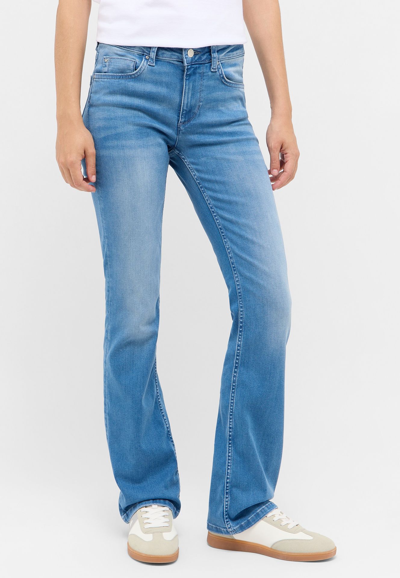 Jeans Style Shelby Slim Boot mit hohem Stretchanteil