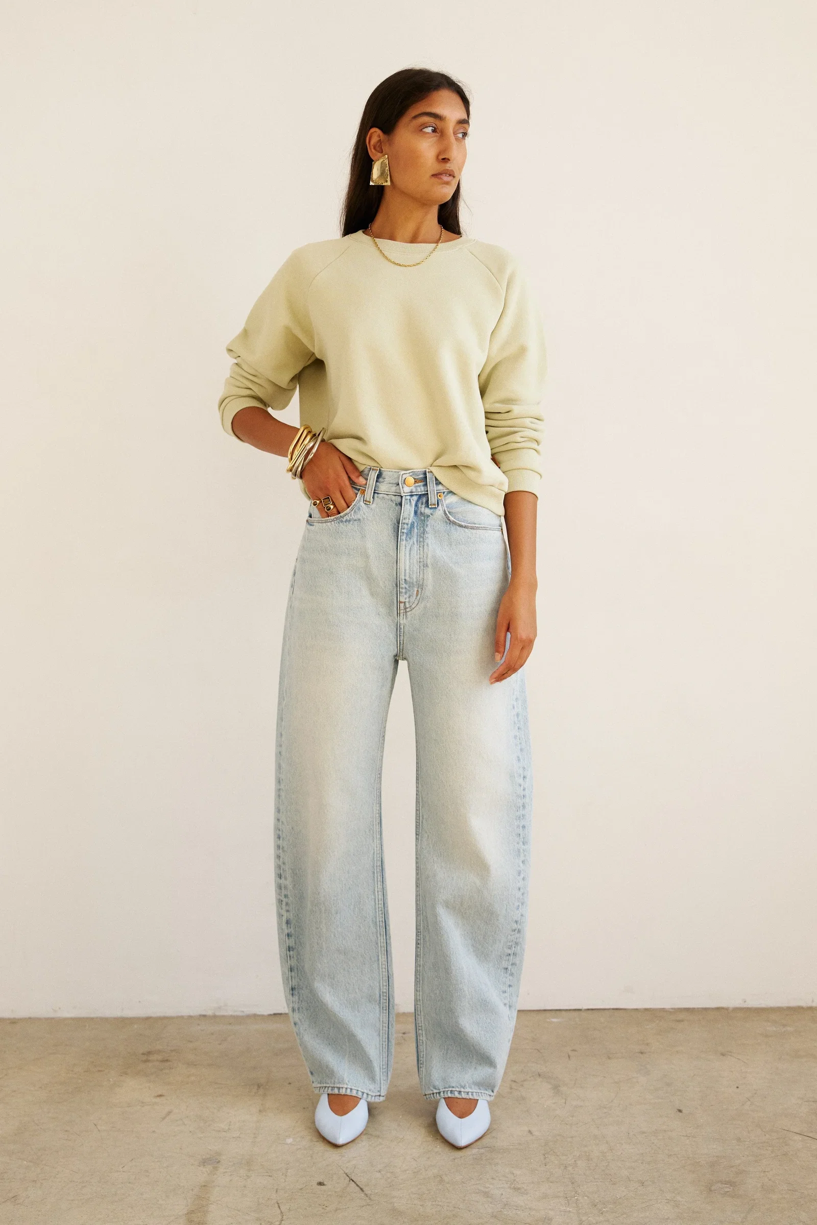 Image of The Fan Jean in Light Stone