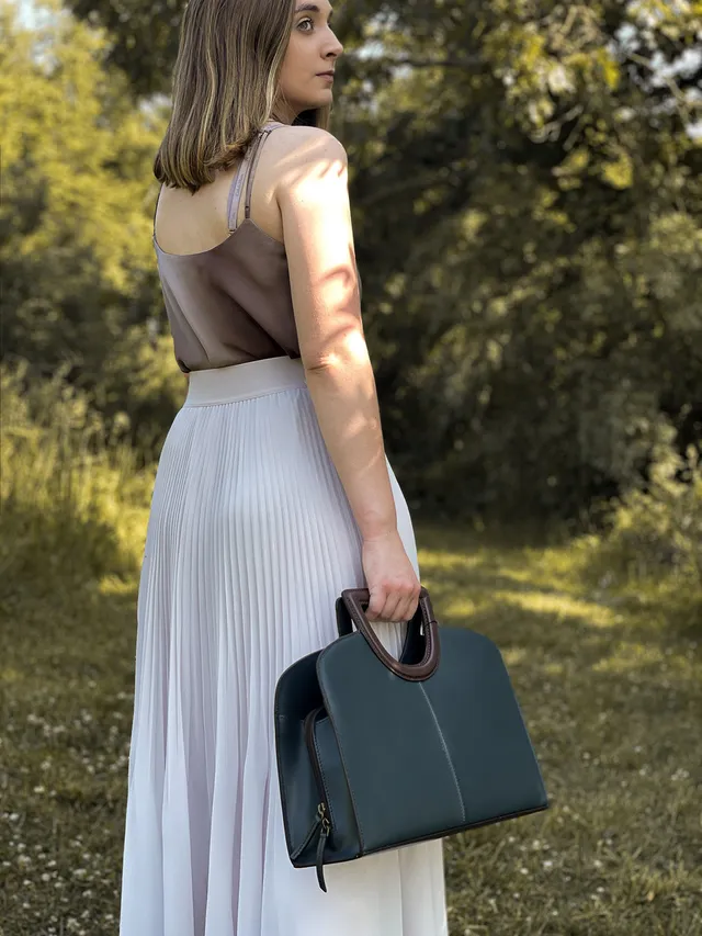 Smith & Wesson Structured Tote in Blue