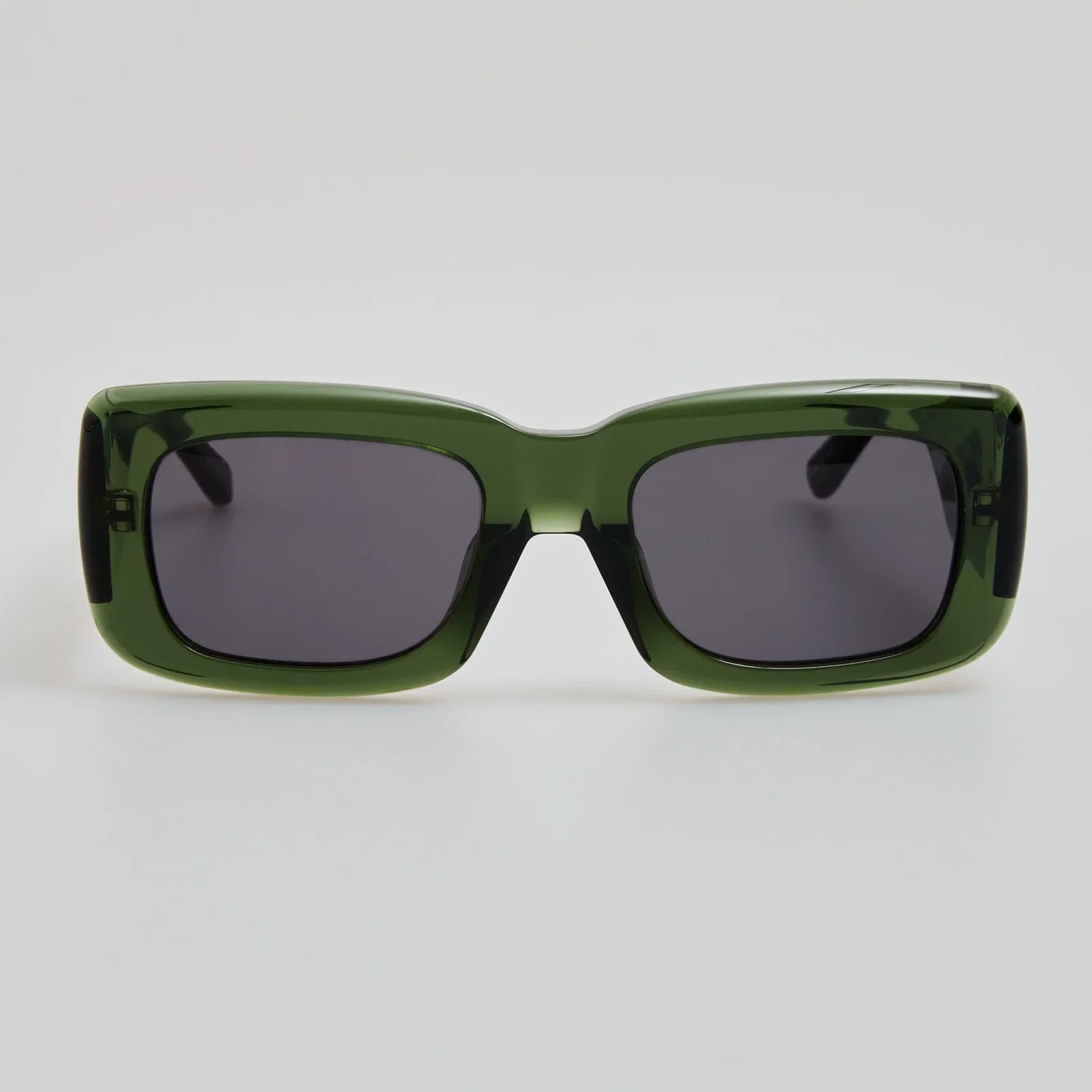 Image of Marfa Sunglasses in Military Green
