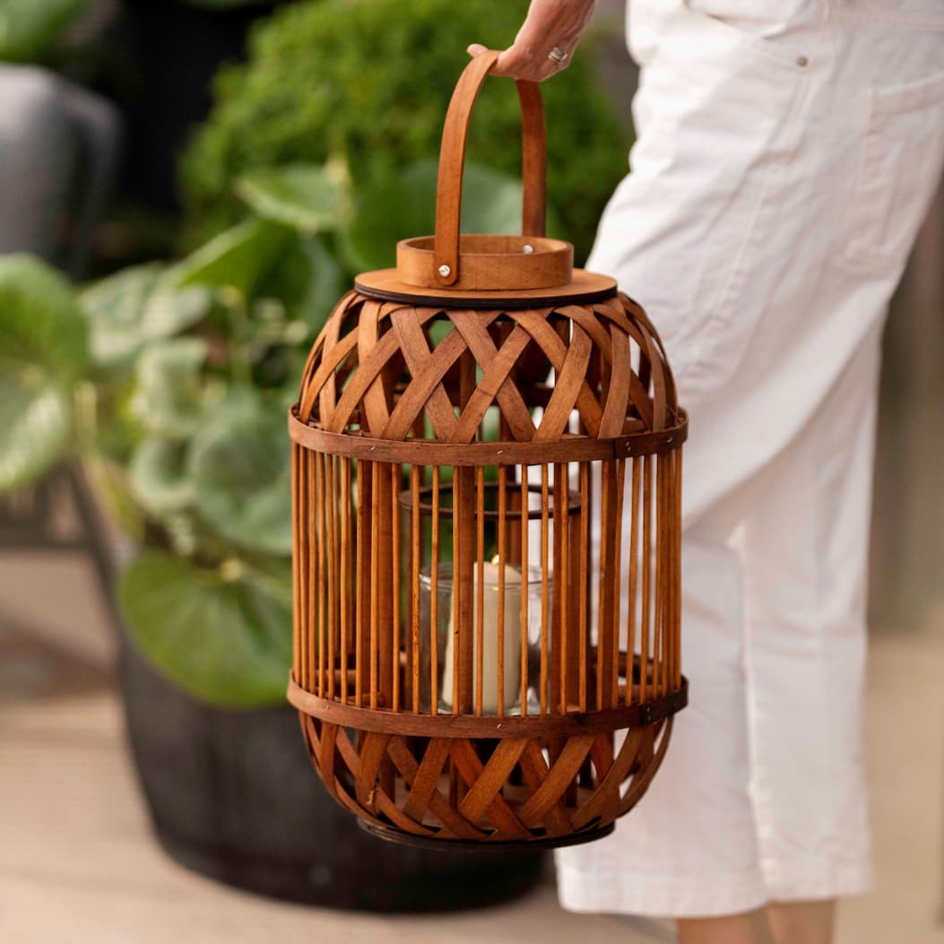 Bamboo lantern