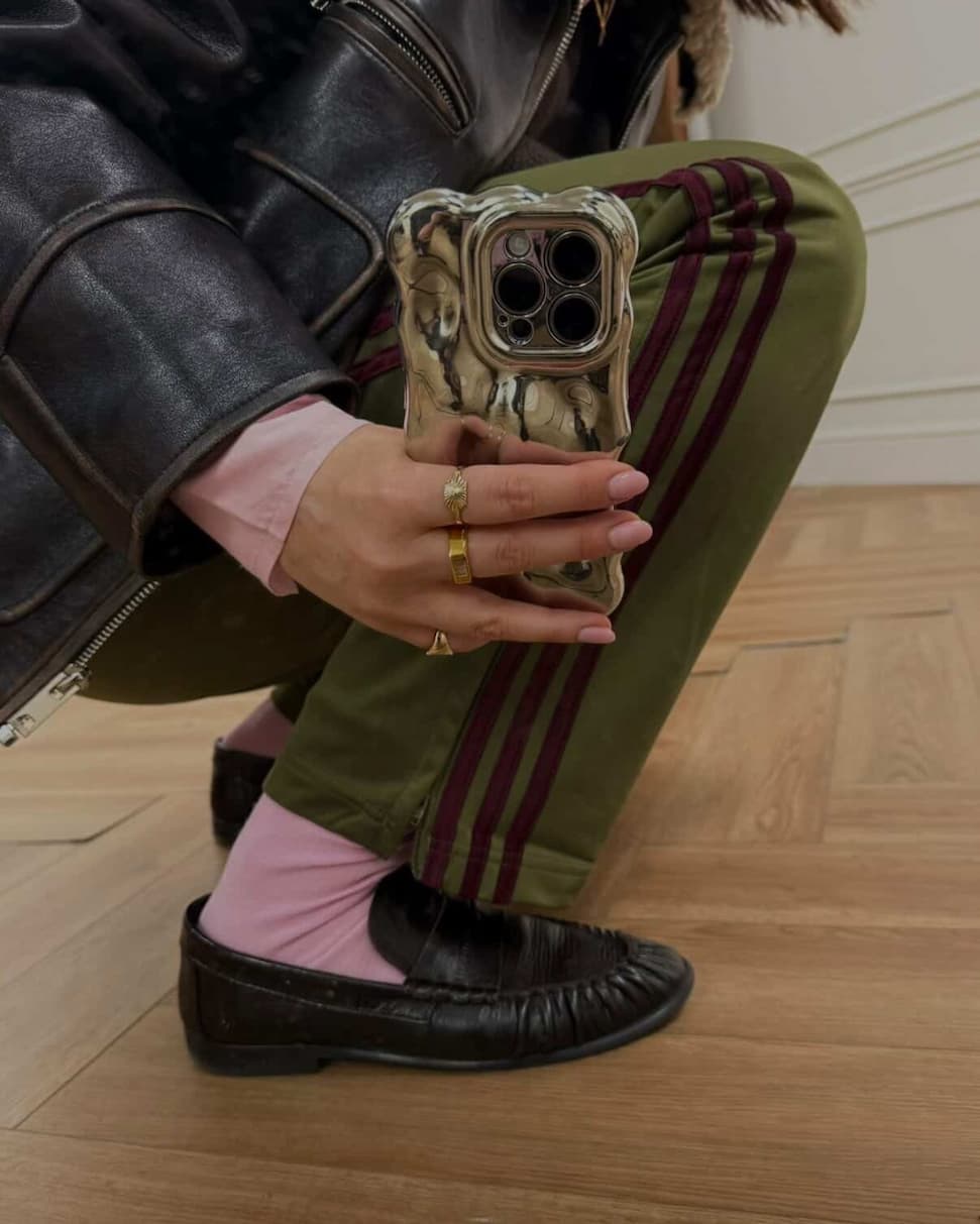 Person wearing Marshmallow Pink Bamboo socks
